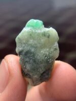 A Rare 24.80 ct Swat Emerald Specimen: Nature’s Green Masterpiece - Image 7