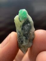 A Rare 24.80 ct Swat Emerald Specimen: Nature’s Green Masterpiece - Image 9