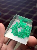 Swat Emerald Rough Lot – 27.15 Carats of Natural Crystal Beauty - Image 12