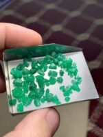 Swat Emerald Rough Lot – 27.15 Carats of Natural Crystal Beauty - Image 6