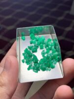 Swat Emerald Rough Lot – 27.15 Carats of Natural Crystal Beauty - Image 7