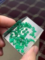 Swat Emerald Rough Lot – 27.15 Carats of Natural Crystal Beauty - Image 10