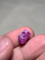 Afghan Ruby Specimen: 4.90 ct Rough Gemstone - Image 3