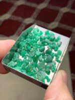 Introducing a 46.84ct Rough Emerald Lot from Swat - Image 4