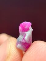 Afghan Ruby Specimen: 4.90 ct Rough Gemstone - Image 7