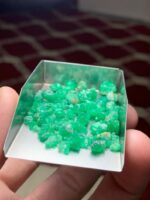43.15 Carat Swat Valley Emerald Rough lot– Natural Uncut Material - Image 10