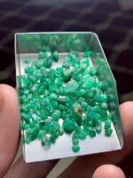 Spotlight on a 41.30ct Rough Emerald Lot from Swat - Image 3