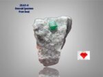 28.60ct Swat Emerald Specimen – Natural Untreated Green Crystal (24.13×18.49×8.89 mm)