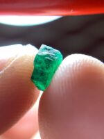 Petite Panjshir Emerald Gem – 1.25 Carat Crystal - Image 8