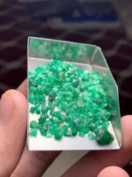 38.72 ct Swat Emerald Rough Lot: Natural Untouched Form - Image 5