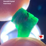 5.77 ct Swat Emerald Crystal – Striking Vivid Green in a Balanced Form