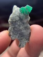 A 25.94-Carat Emerald Specimen from Swat: A Gracefully Elongated Natural Crystal - Image 8