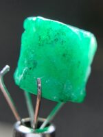 5.85ct Swat Valley Emerald Crystal: Raw Gemstone - Image 3