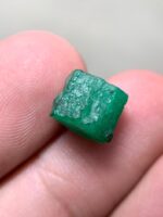 5.85ct Swat Valley Emerald Crystal: Raw Gemstone - Image 9