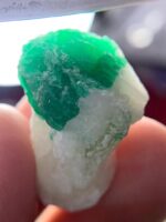 Magnificent 43.85ct Emerald Specimen from Swat – A Natural Gemstone Marvel (29x20x14mm) - Image 6