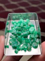50.45ct Swat Emerald Rough: Uncut Gemstone - Image 5