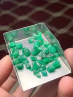 37.50 ct Emerald Rough Lot — Swat Valley, Pakistan - Image 11