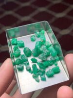 37.50 ct Emerald Rough Lot — Swat Valley, Pakistan - Image 12