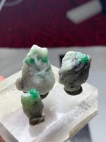 74.25ct Swat Emerald Crystal Specimens: Natural Mineral Collection - Image 4