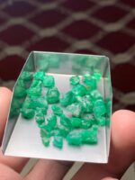 37.50 ct Emerald Rough Lot — Swat Valley, Pakistan - Image 6