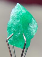 3.025ct Swat Emerald Crystal – Natural Elegance in Raw Form (11.90 x 7.83 x 5.92mm) - Image 5