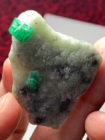 90.30ct Swat Emerald Specimen – Elegant Plate-Like Crystal with Vibrant Green - Image 6