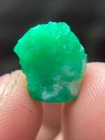 The Magnificent 7.87 ct Emerald Crystal: A Gem of Grandeur - Image 11