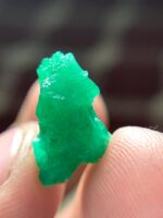 The Magnificent 7.87 ct Emerald Crystal: A Gem of Grandeur - Image 7