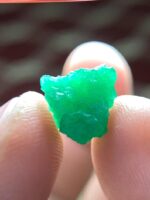 4.36 ct Natural Emerald Crystal from Swat Valley – Compact Elegance with Solid Form - Image 3