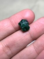 A High-Profile 5.51 ct Emerald Crystal from Swat Valley - Image 2