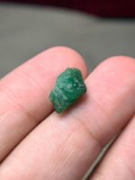 5.00ct Swat Emerald Crystal – Natural Untreated Gemstone - Image 7