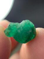 5.00ct Swat Emerald Crystal – Natural Untreated Gemstone - Image 8