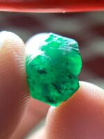 A High-Profile 5.51 ct Emerald Crystal from Swat Valley - Image 5