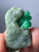 40.85ct Swat Emerald Specimen – Natural Crystal Beauty, 33.23 x 21.89 x 9.09mm - Image 7