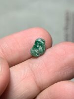 Balance and Brilliance: 2.80-Carat Emerald Crystal from Swat Valley - Image 8