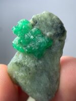 40.85ct Swat Emerald Specimen – Natural Crystal Beauty, 33.23 x 21.89 x 9.09mm - Image 10