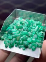 Exceptional 55.80 ct Emerald Rough from Swat - Image 4