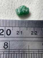 Balance and Brilliance: 2.80-Carat Emerald Crystal from Swat Valley - Image 9