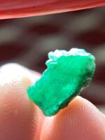 The Graceful Allure of a 3.45 ct Emerald Crystal - Image 7