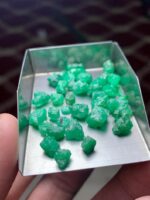 39.65 Carat Swat Emerald Rough Lot – Authentic Rough from Pakistan - Image 3