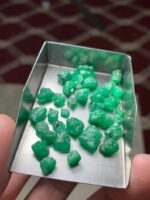 39.65 Carat Swat Emerald Rough Lot – Authentic Rough from Pakistan - Image 7
