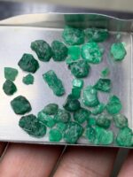 33.60ct Swat Emerald Rough Lot – Natural Green Crystals Avg. 10.84 x 6.58 x 5.81mm - Image 8