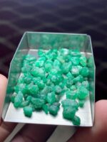 Elegant 50.40 ct Emerald Rough from Swat - Image 11