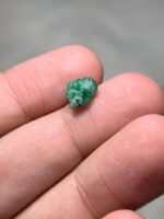 2.21 Carat Emerald Crystal from Swat: A Vibrant Symbol of Natural Elegance - Image 3