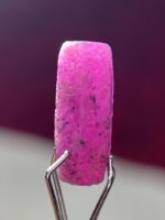 Bold & Natural: 4.00ct African Ruby Crystal with Striking Color and Form - Image 9