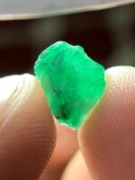 2.21 Carat Emerald Crystal from Swat: A Vibrant Symbol of Natural Elegance - Image 10