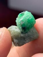 15.20ct Emerald Specimen from Swat: A Rare Gemstone Beauty - Image 2
