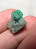 15.20ct Emerald Specimen from Swat: A Rare Gemstone Beauty - Image 3