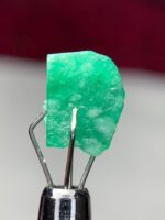 2.765ct Swat Emerald Crystal – Natural Green Clarity from the Mountains (9.51 x 7.13 x 4.21 mm) - Image 6
