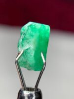2.765ct Swat Emerald Crystal – Natural Green Clarity from the Mountains (9.51 x 7.13 x 4.21 mm) - Image 7